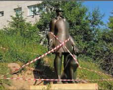 Komunistický symbol je zpět. Golem pohraničníka na Čerchově vyvolal ostrý spor