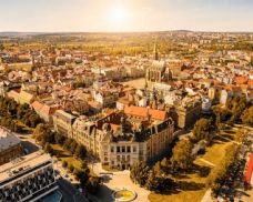 Tropický víkend vrcholí. Teploty dosáhnou 37 °C, v pondělí dorazí ochlazení