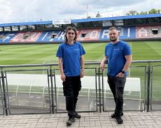 Studenti z Plzně hlídají vodu stadionu, zoo i festivalu. Jejich startup umí ušetřit statisíce