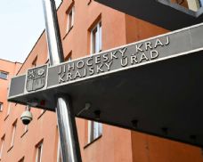 Jihočeský kraj uzavřel rok 2025 s přebytkem 508,7 milionu a rekordními investicemi
